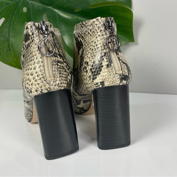 Franco Sarto Kortney snake print heeled Roccia cream clock boots Sz 7.5M - Picture 8 of 13